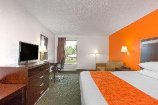 Howard Johnson By Wyndham Beckley Bilik gambar